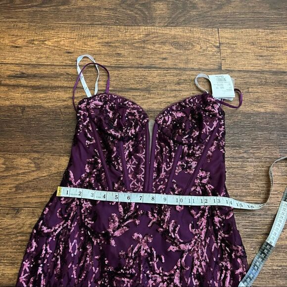 DB studio pattern sequin illusion plunge dress - Picture 6 of 13